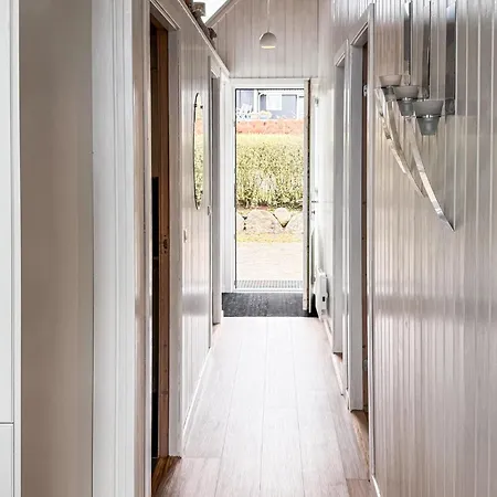 Gorgeous Home In Sjolund With Wifi בית נופש Sjolund